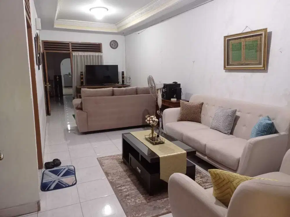 Di Jual cepat rumah PALBATU Menteng Dalam Jakarta Selatan