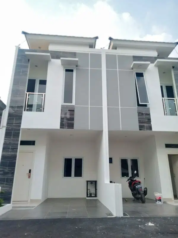 Rumah Murah Lokasi Strategis Area Perkantoran Cempaka Putih