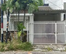 Rumah standard rapih disewakan lokasi Favorite Sunter Jakarta Utara