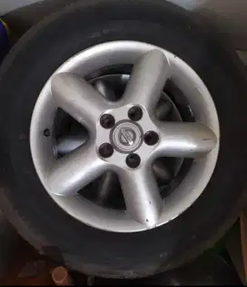 Velg oem nissan xtrail r16
