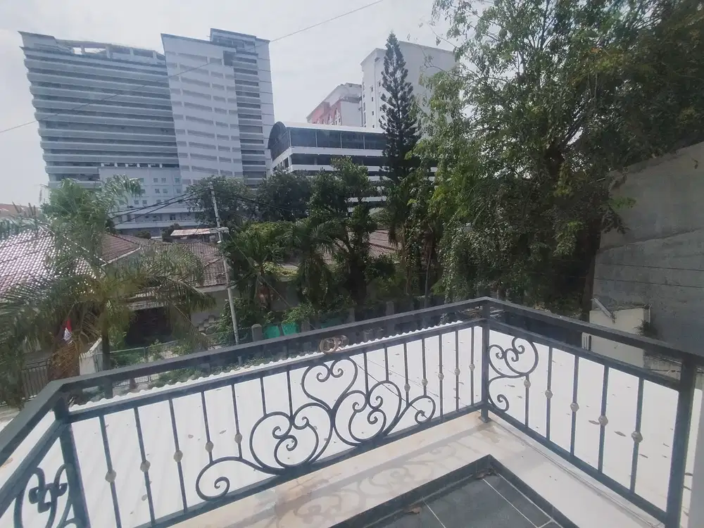 Rumah Sewa Cempaka Putih Tengah Rumah Lokasi Strategis Jakarta Pusat