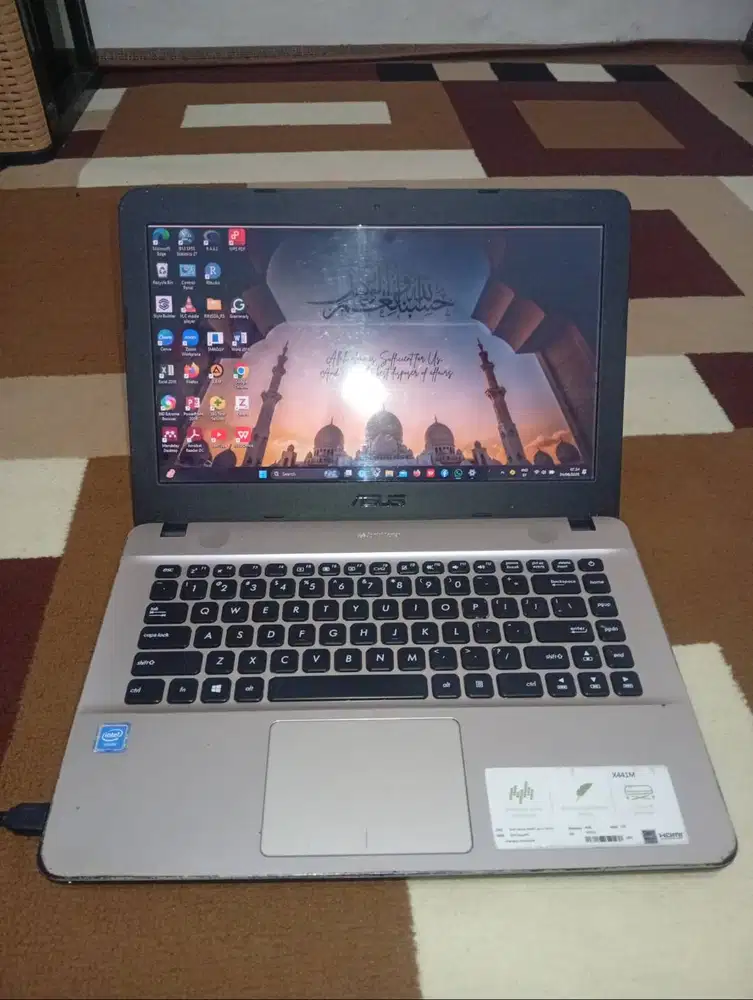 VivoBook 14_ASUS LaptopX441MA, Umur 2 tahun pakai.