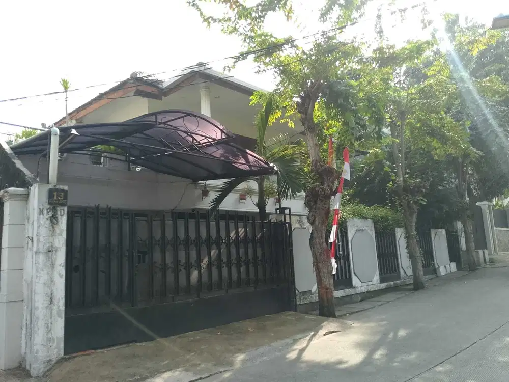 Rumah Lama 2lt di Jl KPBD Sukabumi Selatan Jakarta Barat