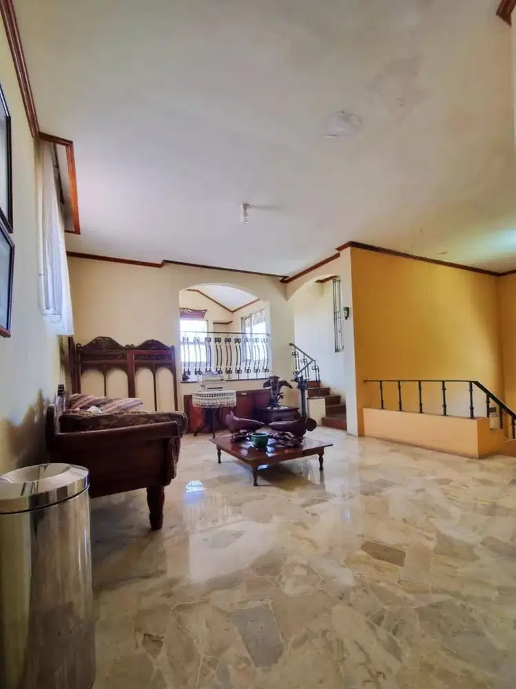 Dijual / Disewakan Rumah Nyaman Full Furnished di Alamanda Dago Permai