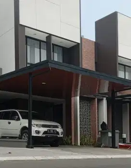 Rumah 2 Lt Full Furnish uk 8x17 di Suvarna Sutera Tangerang L2-240256