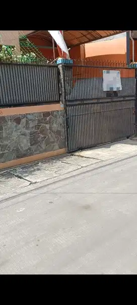 RUMAH 2 LANTAI KOJA JAKUT, STRATEGIS SIAP HUNI DIJUAL CEPAT