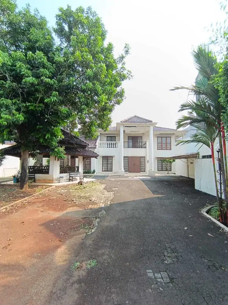 Rumah Lama 2lt di Jl Sabar Petukangan Selatan Jaksel