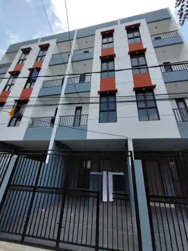 Rumah Baru 4 Lantai di Sumur Batu , Jakarta Pusat