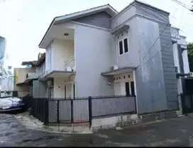 Di sewa rumah di kawasan Pejaten barat