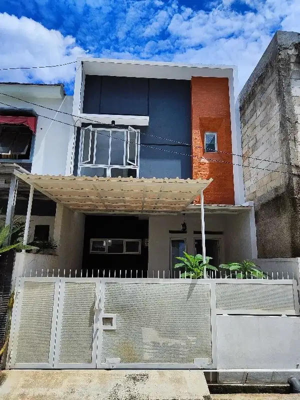 Rumah Bagus Siap Huni Dalam Cluster di Kodau Jatimakmur Bekasi