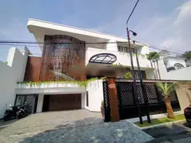 TURUN HARGA BRAND NEW RENOVATED DI PERMATA HIJAU
