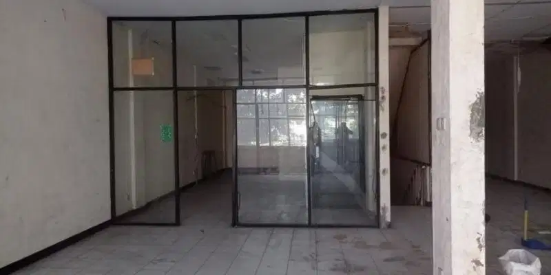 Di jual ruko gandeng 2 di jembatan 3 raya