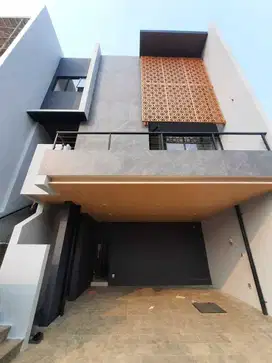 Brand New 3 Lantai Permata Hijau Arsitek International Jepang