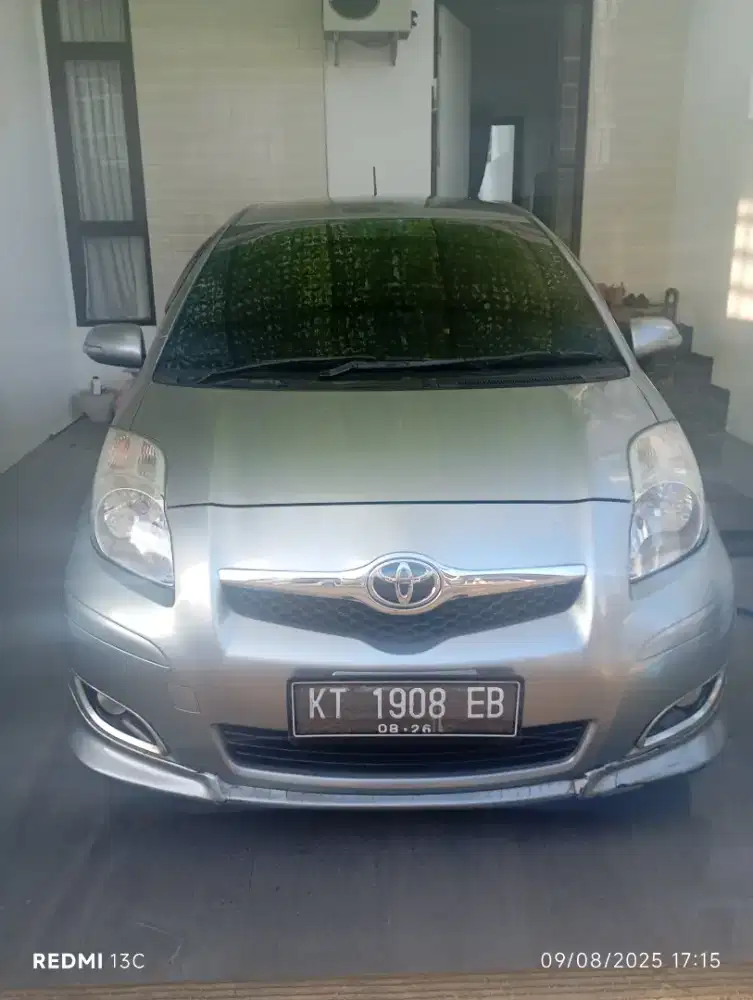 Mobil Toyota Yaris