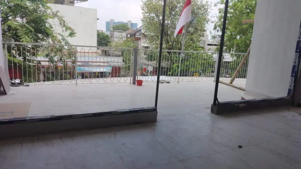 Disewakan Gedung Rajawali Selatan Raya Jakarta Pusat