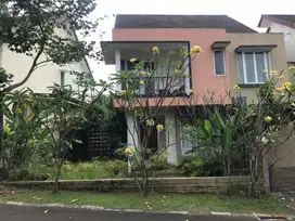 Dijual Rumah siap huni belakang taman Budaya Sentul