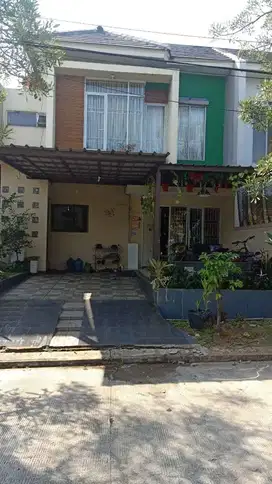Disewakan rumah cantik cluster fluora Talaga Bestari