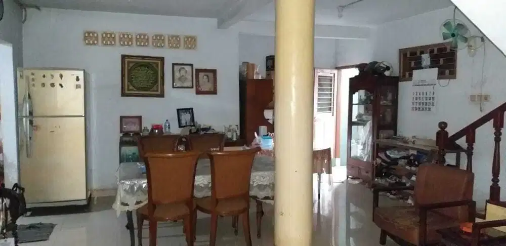 Rumah di Tambora rumah classic aman, nyaman,bersih,bebas banjir,