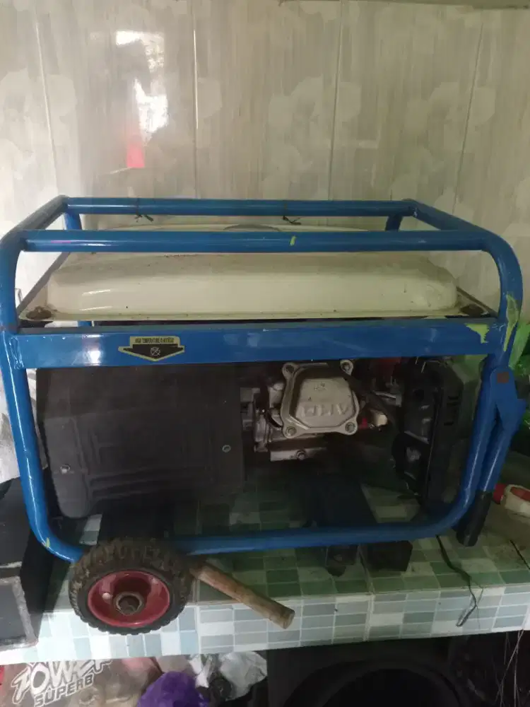 Jenset 2000 wat