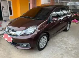 Honda mobilio manual 1.5 E (2014)