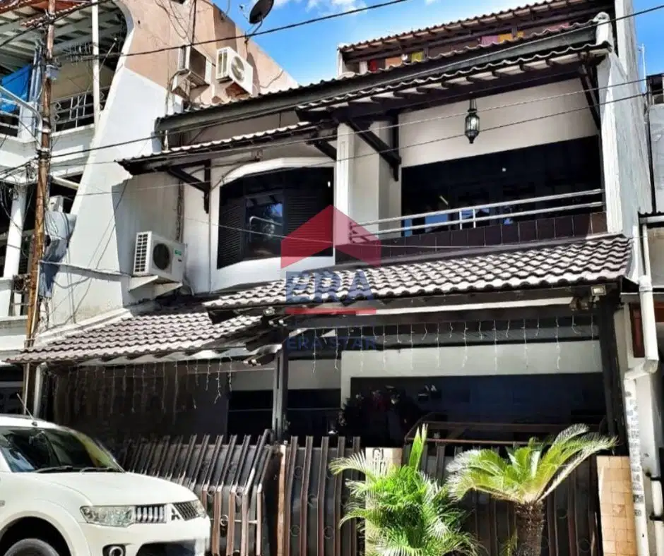 Rumah 4lt di Bendungan Hilir, Hanya 7 Menit Ke Tol Pejompongan