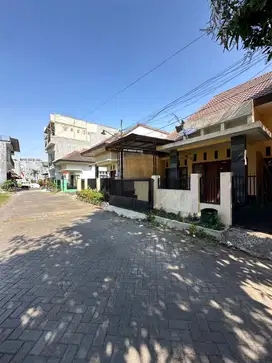 DIJUAL RUMAH SIGURA-GURA KOTA MALANG COCOK UNTUK KOST DEKAT KAMPUS UB