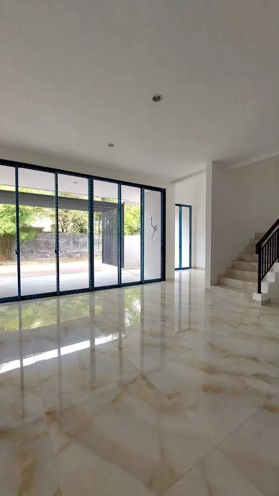 Rumah 3Lantai Dekat Cbd Puri di Anwa Residence Luas 8x14