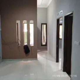 DISEWAKAN RUMAH SIAP HUNI DI TKI 3 BLOK E