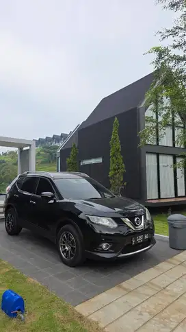 Nissan Xtrail 2.5 AT 2015