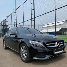 Mercedes Benz C200 AMG 2018 / 2019 W205