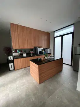 Rumah Modern 2 Lantai di Phg Scarlet The Spring, Gading Serpong