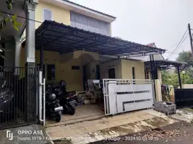 Dijual Rumah Kost 8 pintu  di Yasmin