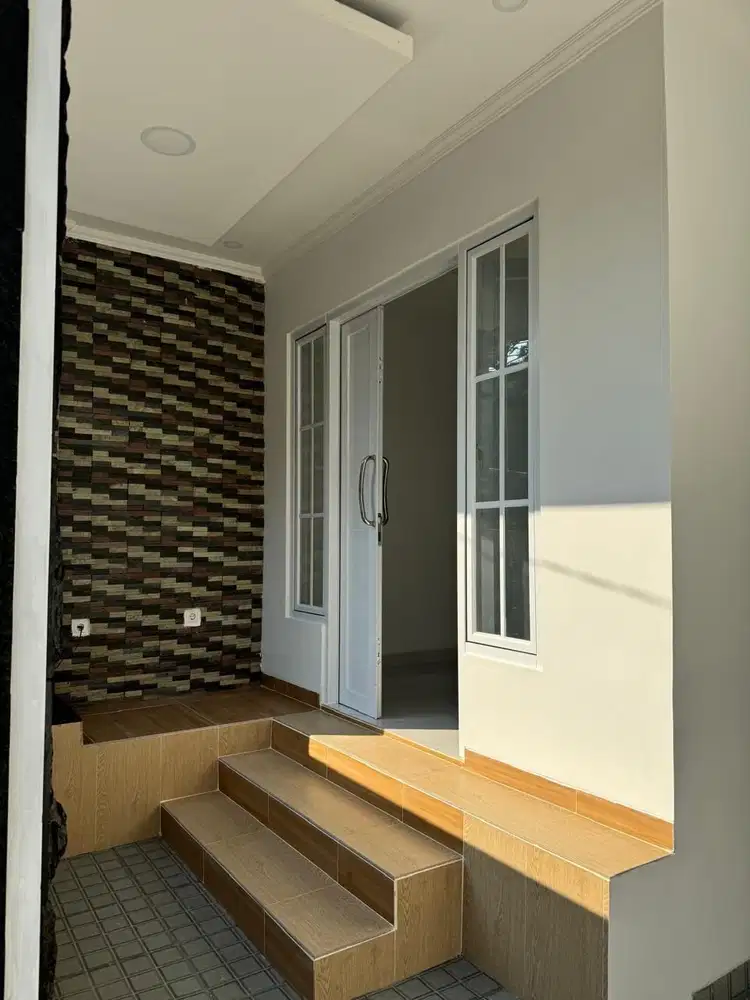 Disewa rumah baru Buaran Jakarta timur
