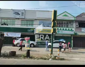 Dijual Ruko 2 Lantai di Jl. Jend. A. Yani Cikampek SHM