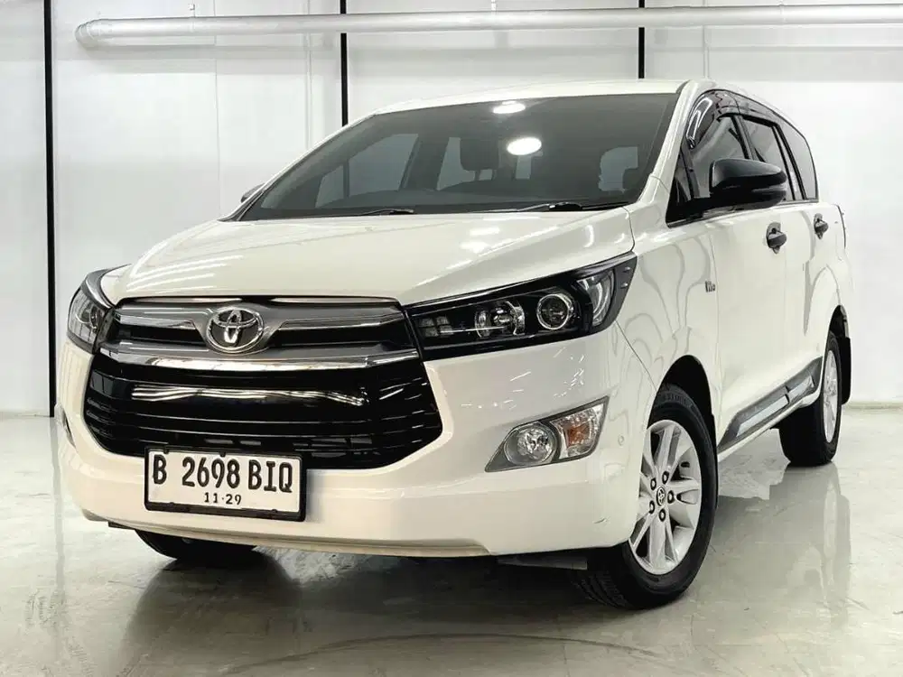 [Km 30rb] Toyota Kijang Innova Reborn 2.0 V AT Bensin 2019