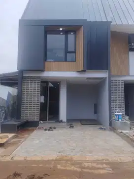 Lymo House Dekat Toll Limo dan Dekat Ke Jakarta Selatan