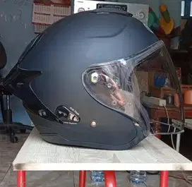Helm kyt kyoto free spoiler sudah terpasang