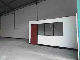 Gudang Margomulyo angtropolis siap pakai