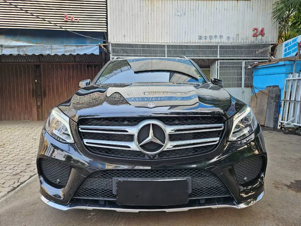 Mercy GLE 400 AMG Line 2018 nik 2017 hitam 4matic gle400 awd black ori