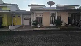 Rumah Minimalis Siap Pakai di Colomadu Solo