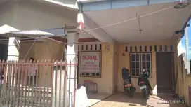 Dijual rumah 2 lantai di Perum Wenwin Sea  Tumpengan view  laut gunung