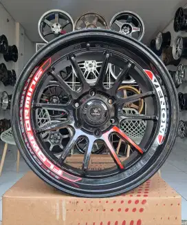 Forsale Velg Lenso Venom Ring 18X9 Pcd 6X139.7 ET0 Glossy Black