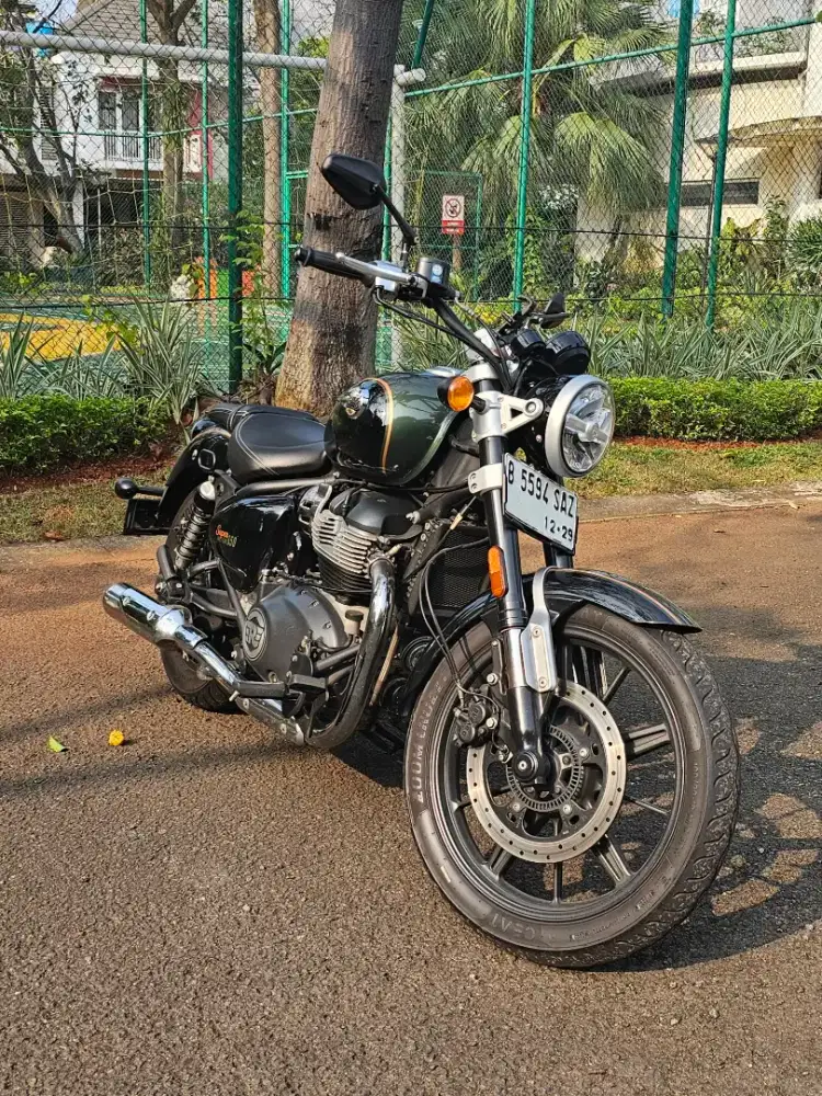 Royal Enfield Super Meteor 650 2023