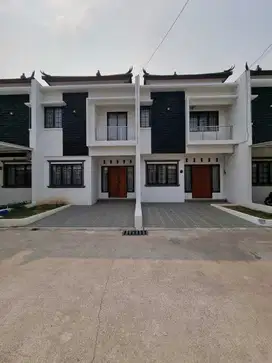 AD216 Rumah 2 Lt Strategis Pinggir Jalan Utama di Mekarsari, Cimanggis