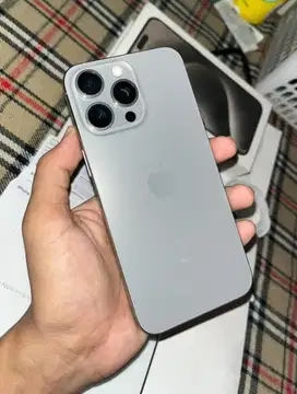 iPhone 15 PRO MAX 256 GB Garansi on BH 91% NETT