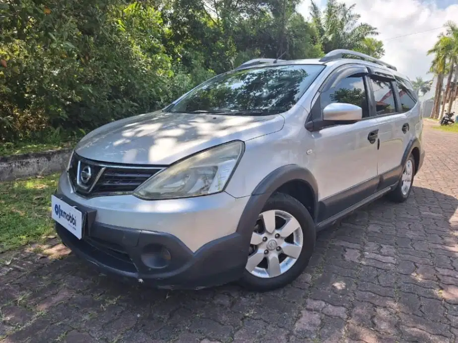 NISSAN GRAND LIVINA 1.5 X GEAR BENSIN MATIC 2015