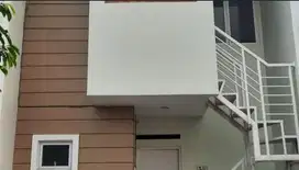 Dijual Palm Town House Jababeka dengan 3 Kamar Tidur lokasi Full Desak