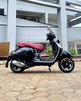 VESPA GTS 150 4V iGET ABS  2018 TERMURAH