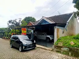 Rumah Bagus Suasana Asri Siap Huni dekat Pusat Kota Cianjur
