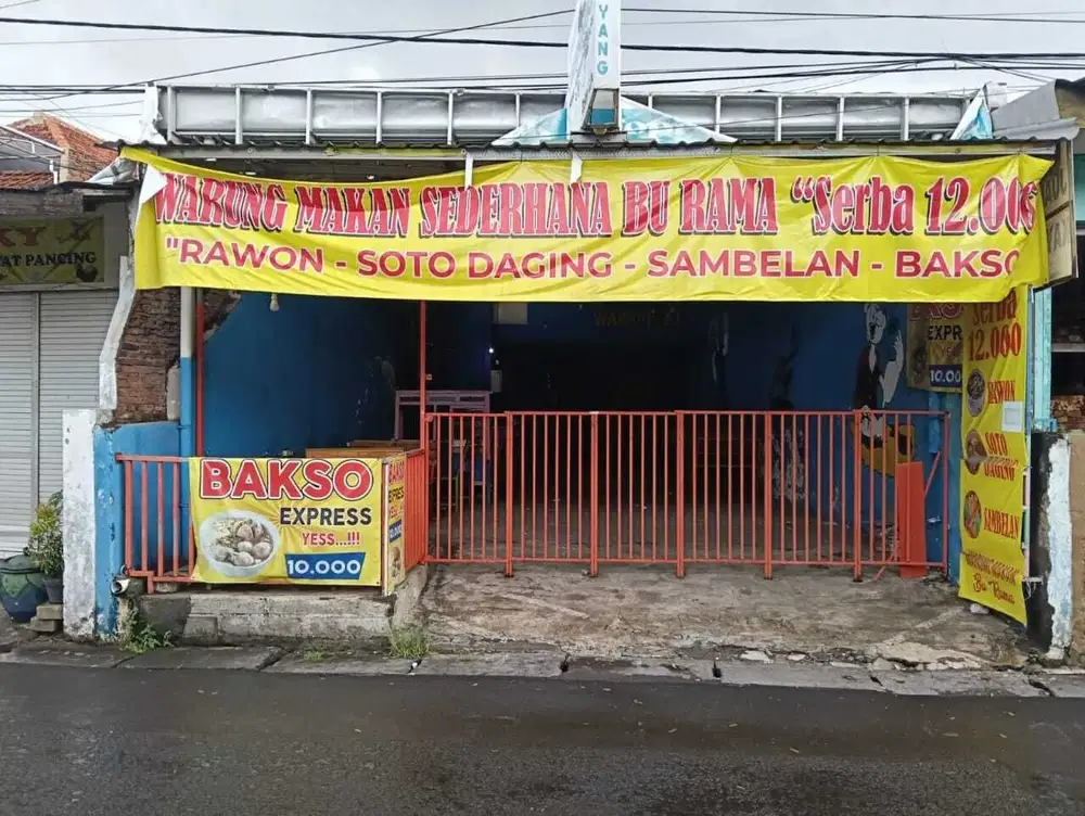 TEMPAT USAHA DI JALAN RAYA SEMOLOWARU NO 128, SUKOLILO SURABAYA